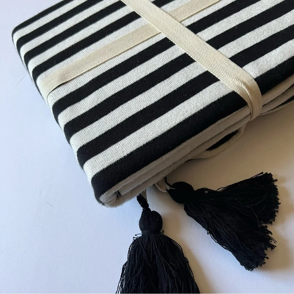 REBECCA MINKOFF STRIPE THROW BLANKET WITH TASSELS COTTON BLACK WHITE NWT